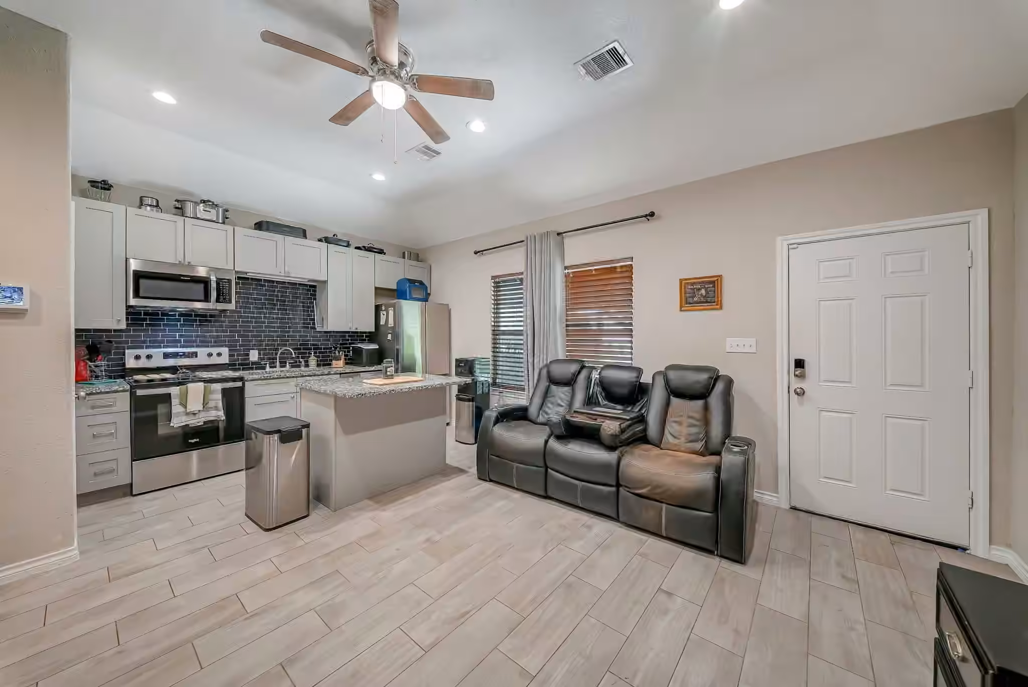 Photo 3 of 12059 Canal Street, Willis, TX