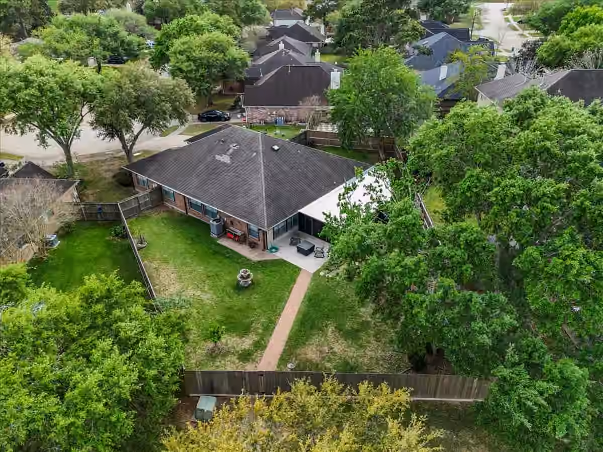 Photo 7 of 5102 Cherrywood Court, League City, TX