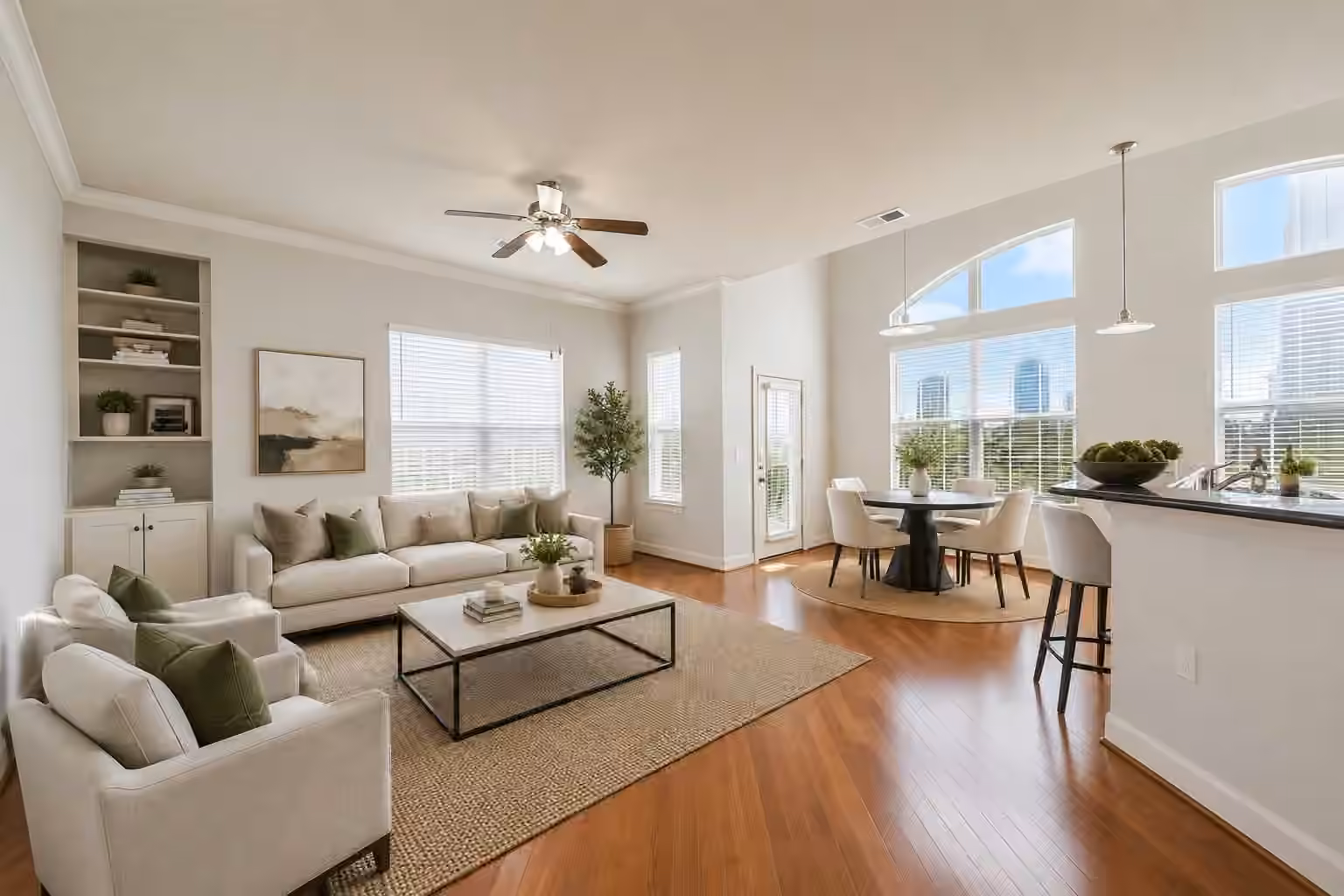 Photo 3 of 1010 Rosine St Street 49, Houston, TX