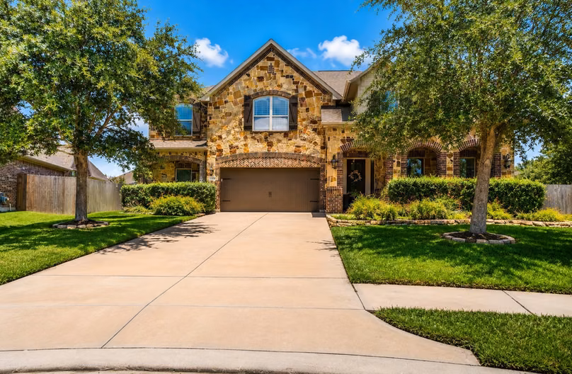 Photo of 1504 Tallow Chase Court, Friendswood, TX