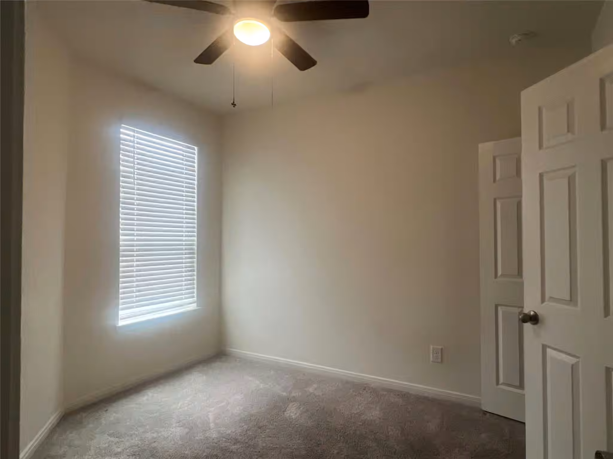 Photo 7 of 6155 Topaz Pines Trail, Humble, TX