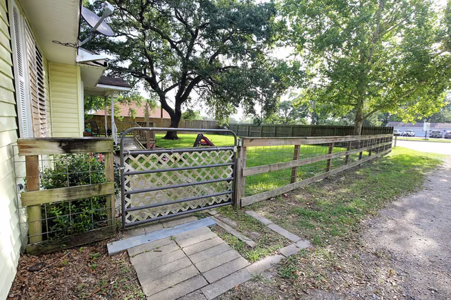 Photo 6 of 4406 Fm-646, Santa Fe, TX