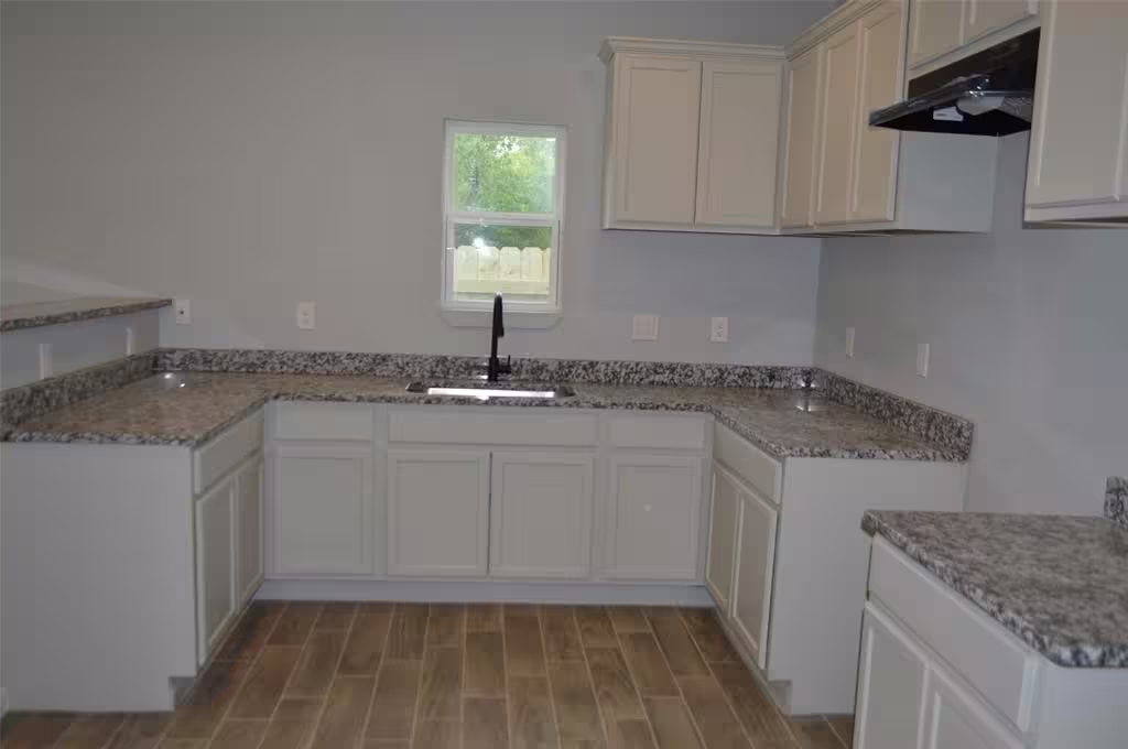 Photo 2 of 327 Delaware Street A, Houston, TX