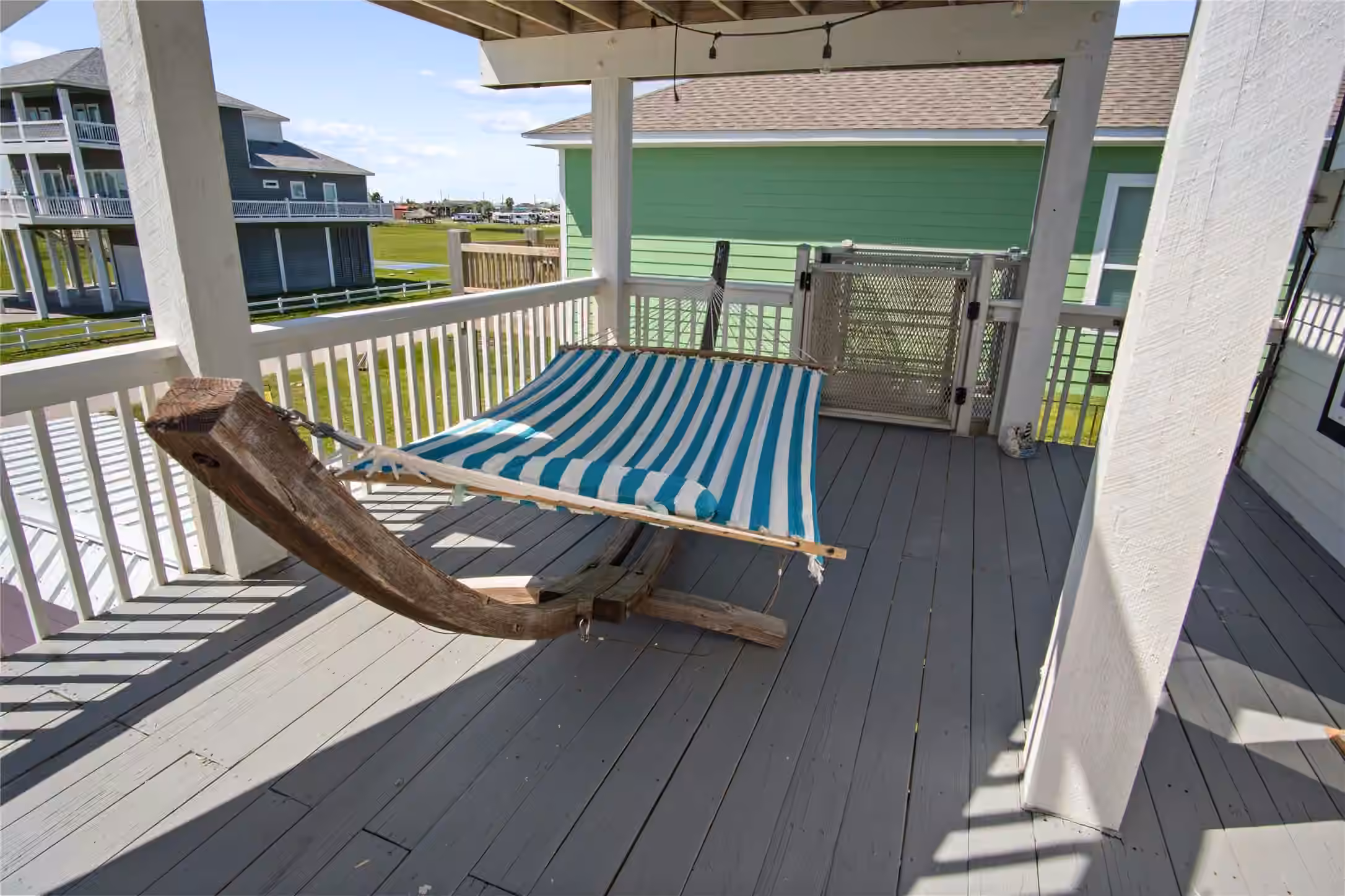 Photo 6 of 871 Townsend, Crystal Beach, TX
