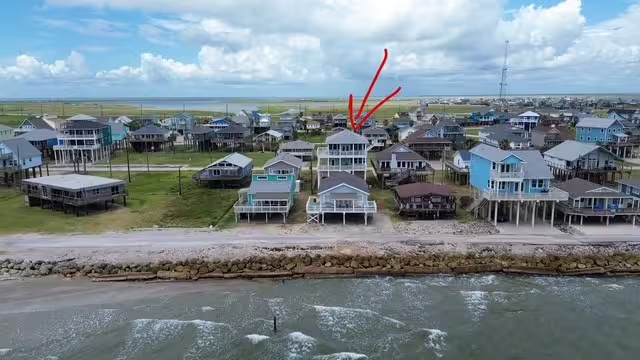 Photo 6 of 12914 Jolly Roger Drive, Freeport, TX