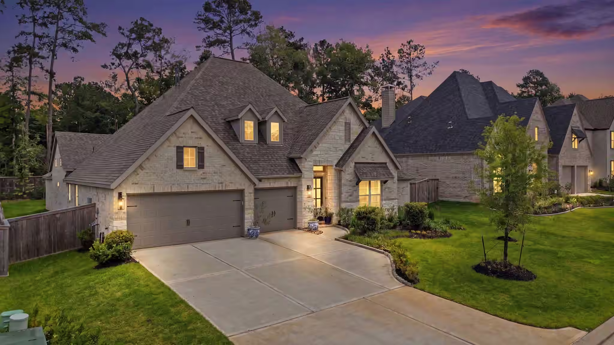 Photo 5 of 218 Wooded Rill Court, Conroe, TX