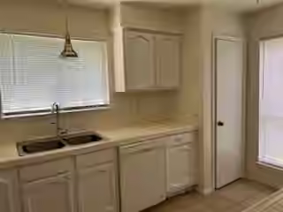 Photo 7 of 4414 Dawn Creek Lane, Spring, TX