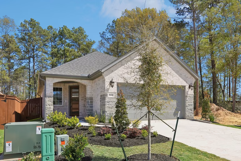Photo 4 of 30310 Ruby Forest Court, Magnolia, TX
