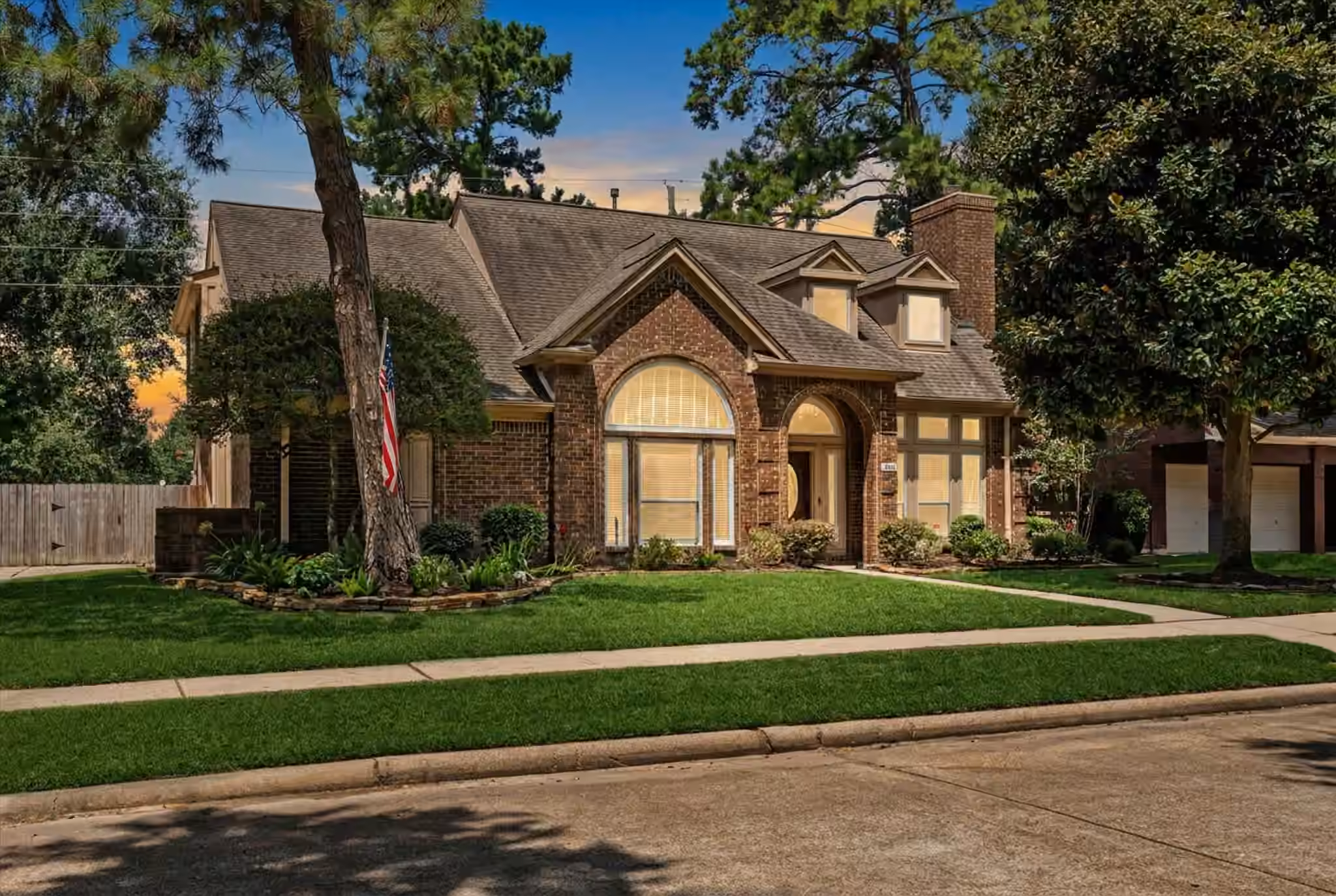 Photo 2 of 16314 Avenplace Road, Tomball, TX