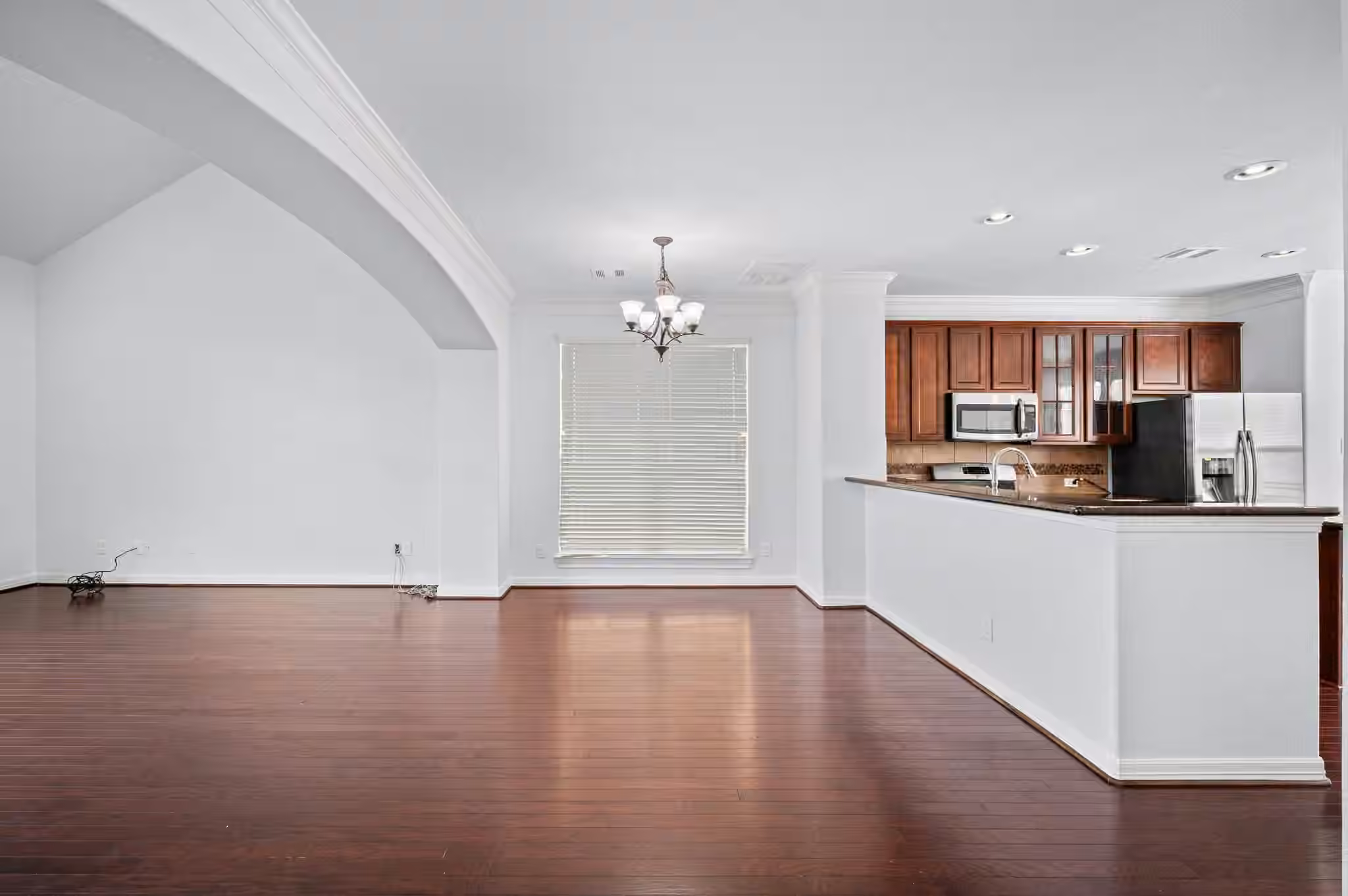 Photo 6 of 10722 Clearview Villa, Houston, TX