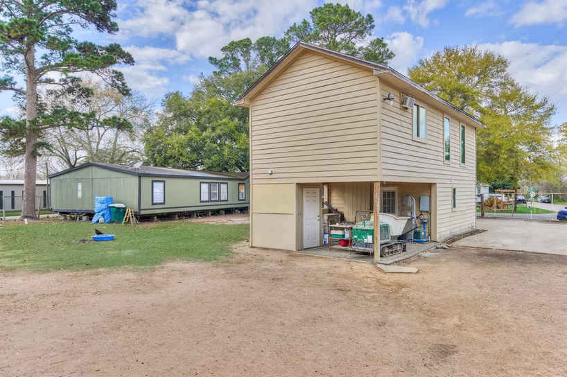 Photo 4 of 24732 Hufsmith Kohrville Road, Tomball, TX