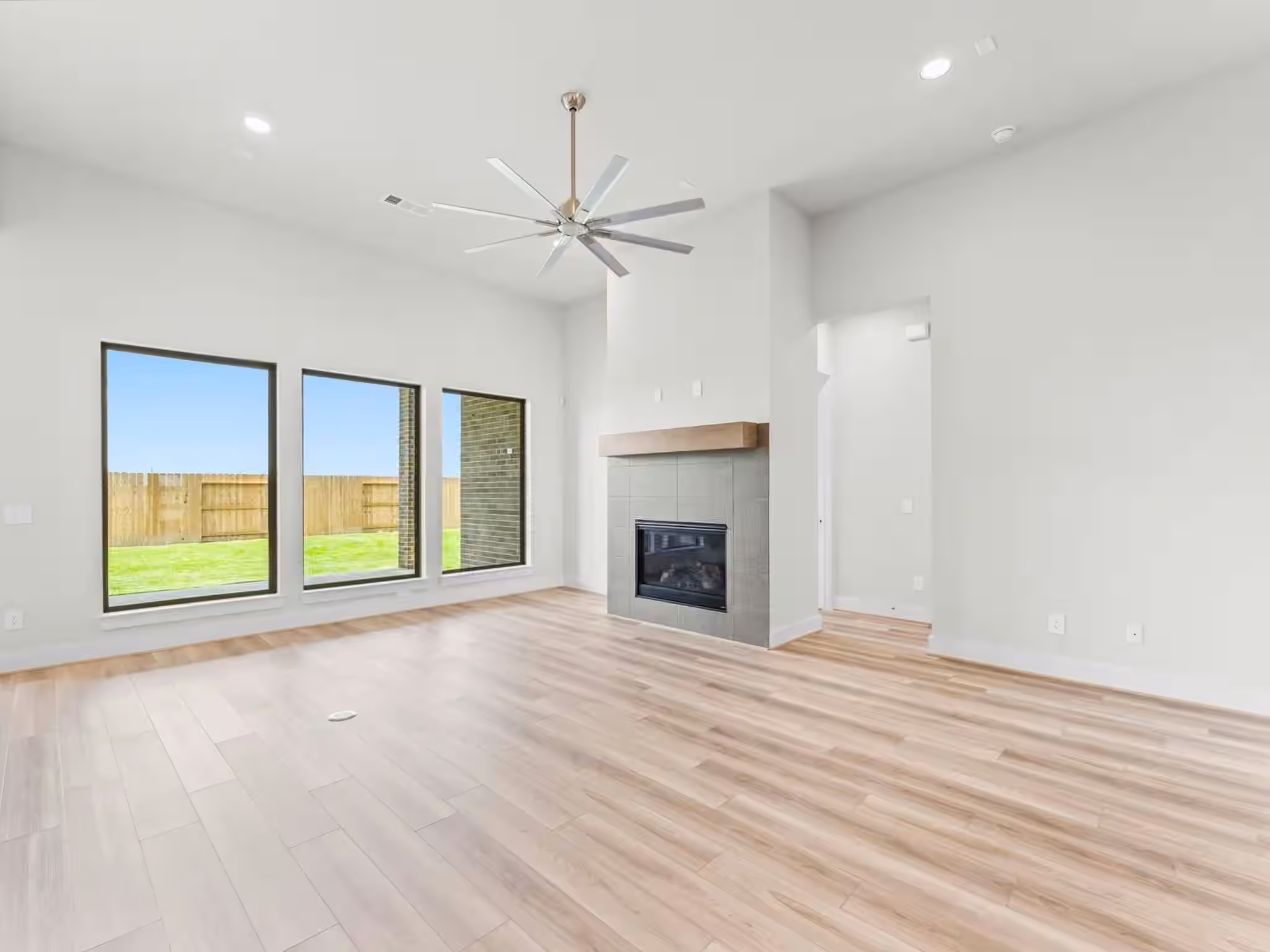 Photo 6 of 16270 Blue Mistflower Lane, Hockley, TX