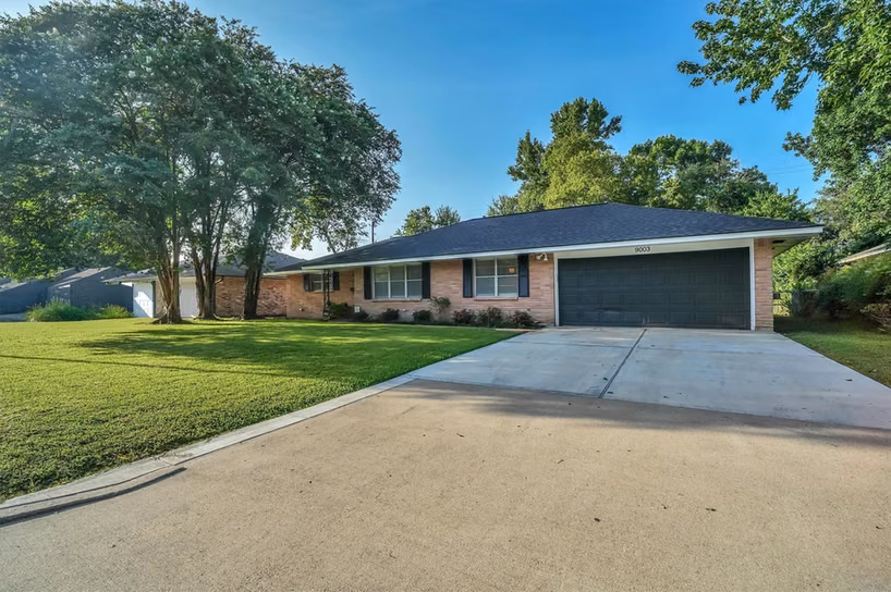 Photo 2 of 9003 Autauga Street, Houston, TX