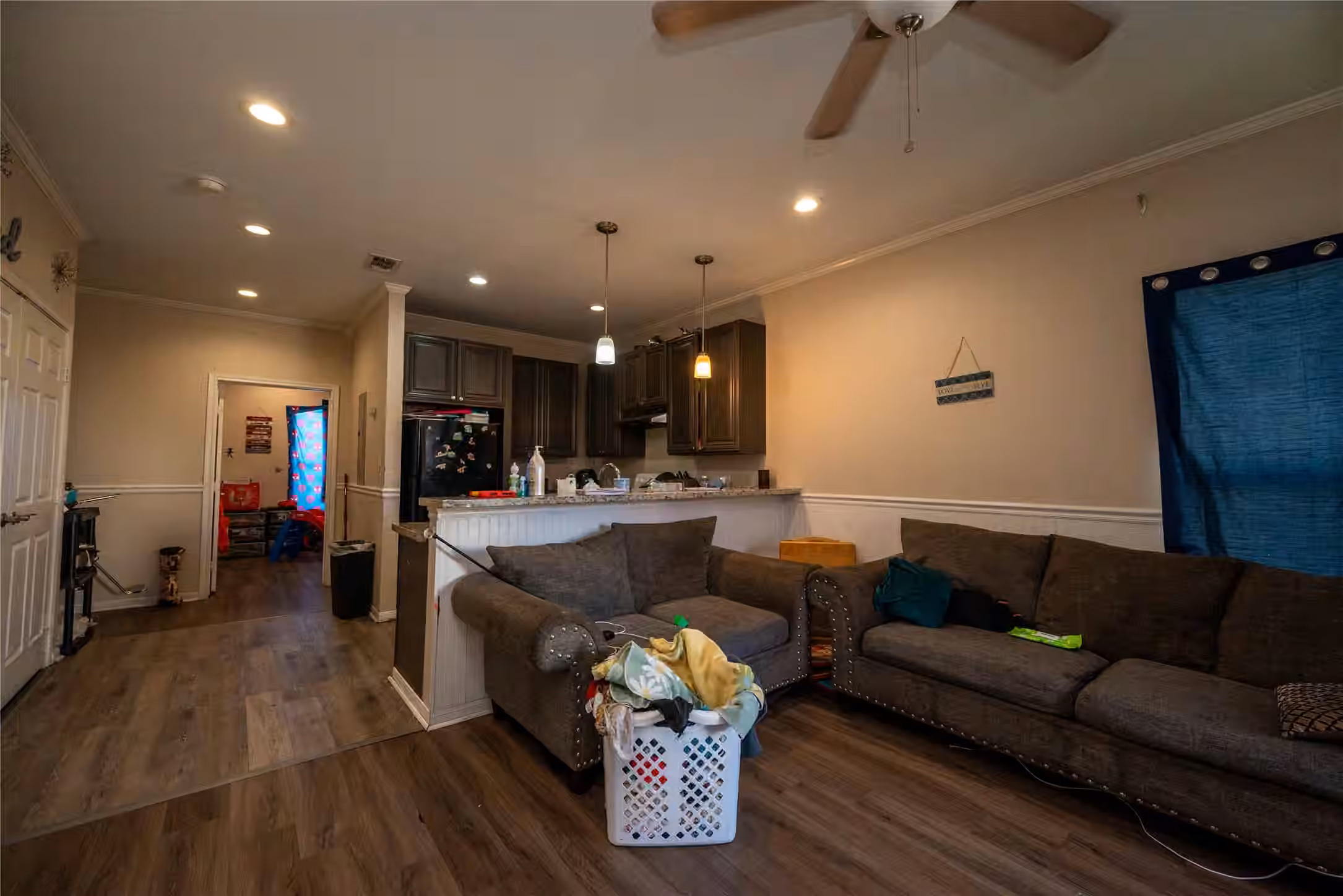 Photo 2 of 915 Moody Avenue, Galveston, TX