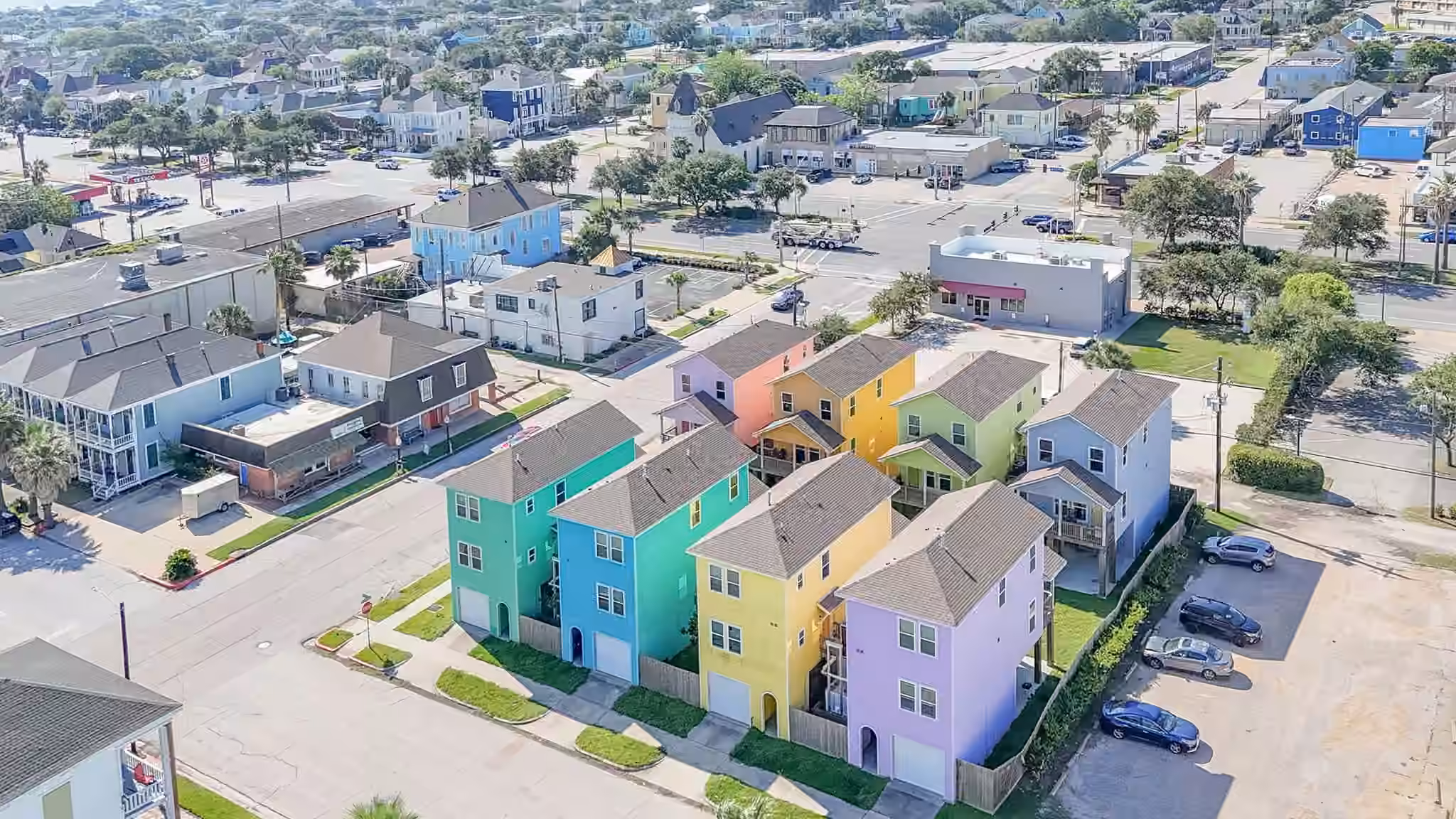 Photo 5 of 915 Moody Avenue, Galveston, TX