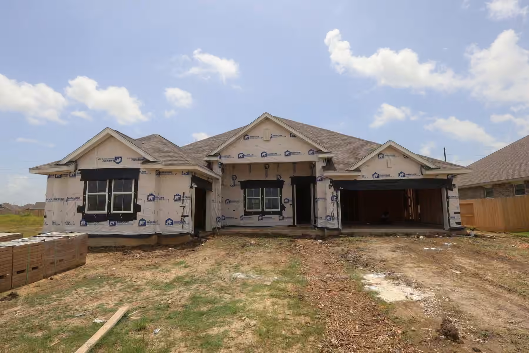 Photo 3 of 11714 Old Fashion Circle, Mont Belvieu, TX