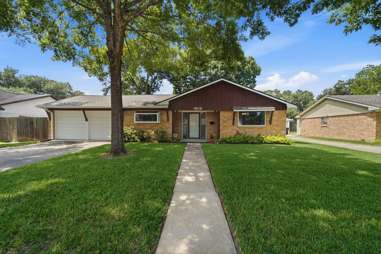 Photo of 5606 Carew Street, Houston, TX 77096