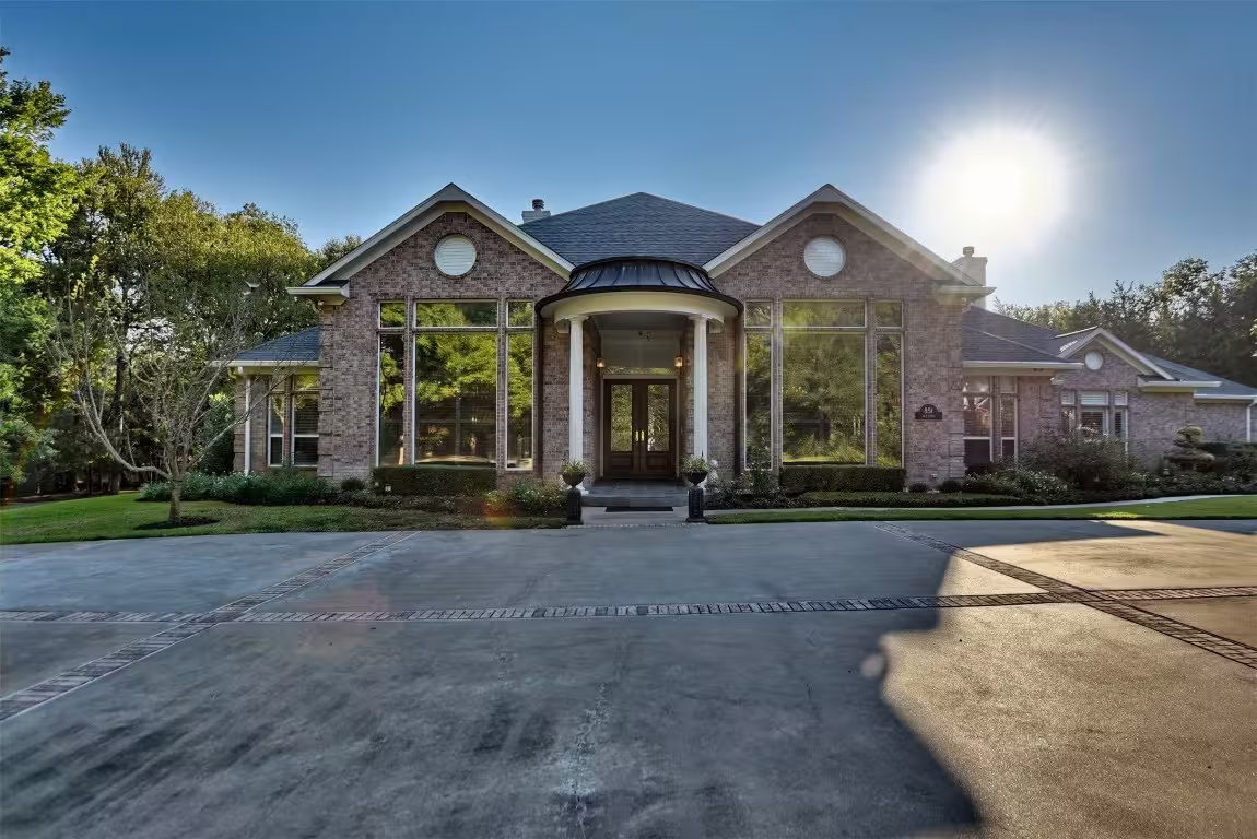 Photo 2 of 851 Elm Drive, Brenham, TX