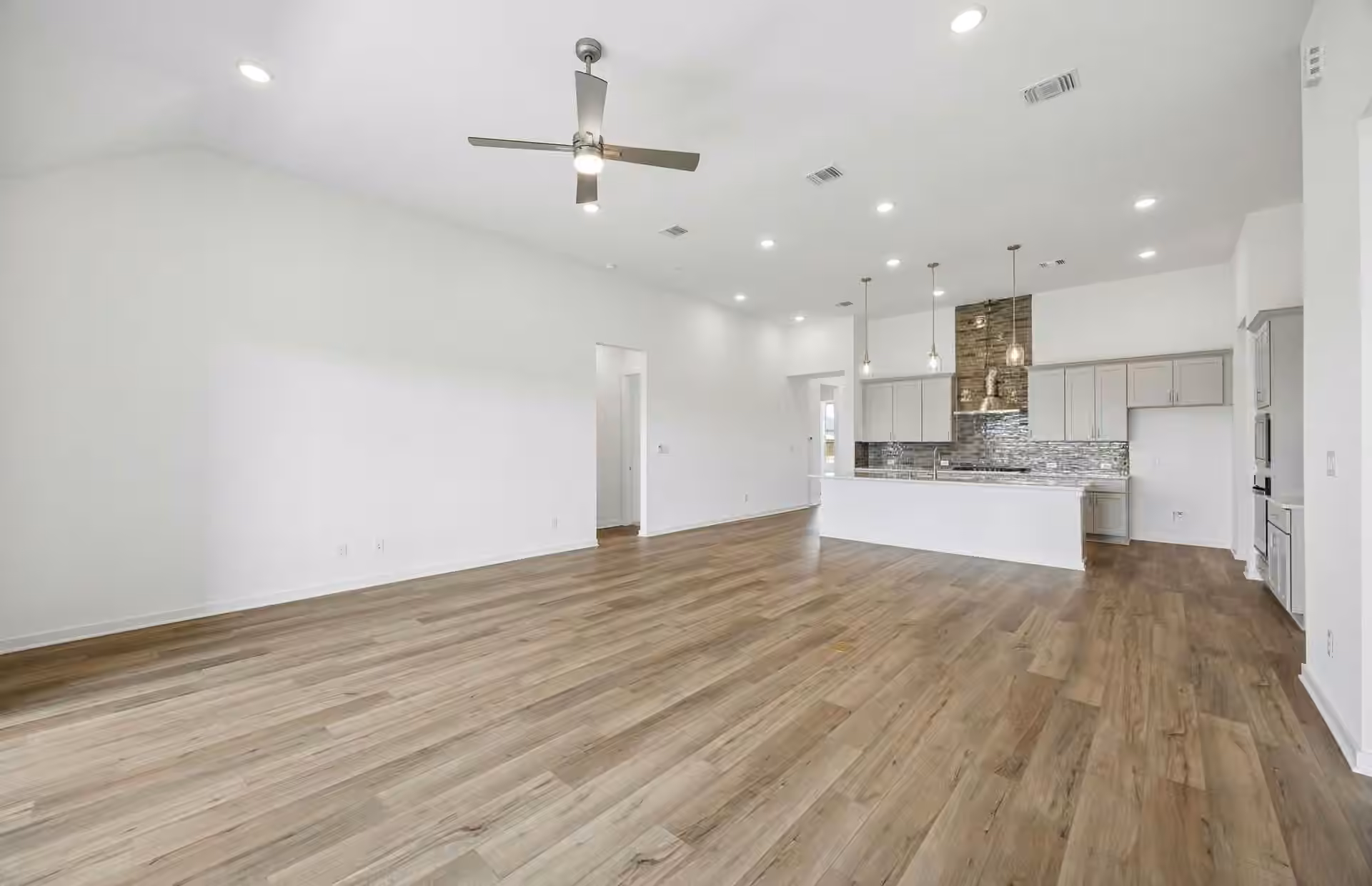 Photo 5 of 25407 Schmidt Drive, Katy, TX