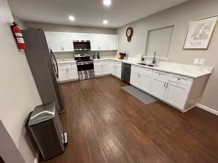 Photo 3 of 1405 3rd Avenue N, Texas City, TX