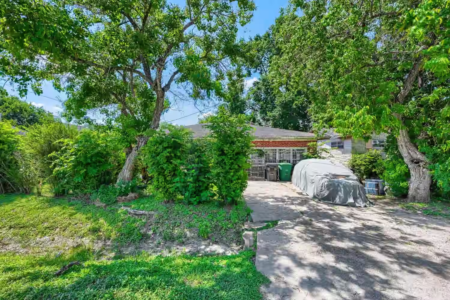 Photo 4 of 4538 Larkspur Street, Houston, TX