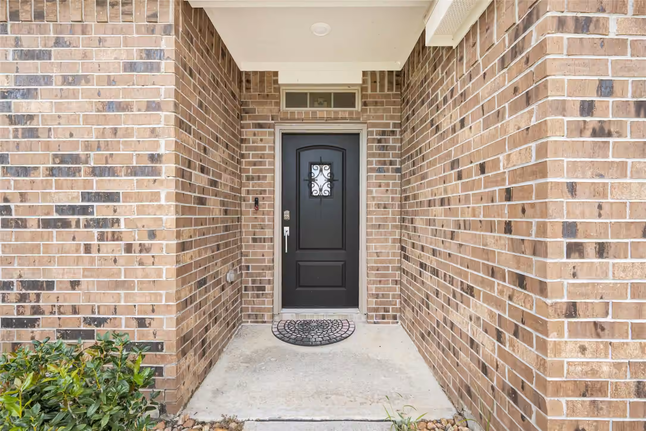 Photo 4 of 9830 Kingston Liberty Lane, Baytown, TX
