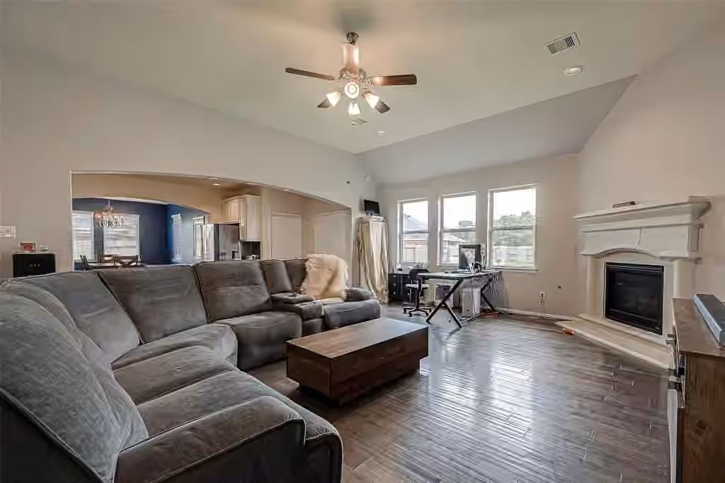 Photo 7 of 510 Sickles Court, Richmond, TX