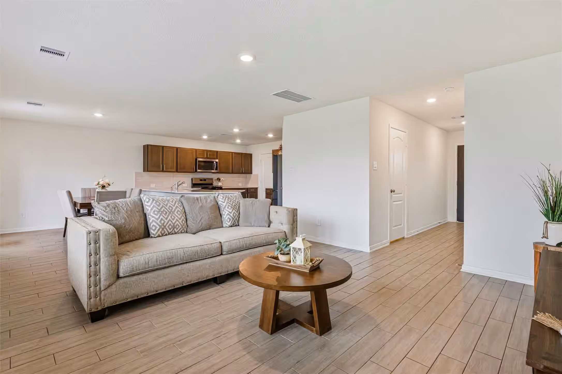 Photo 6 of 2873 Shimmer Edge Drive, Katy, TX