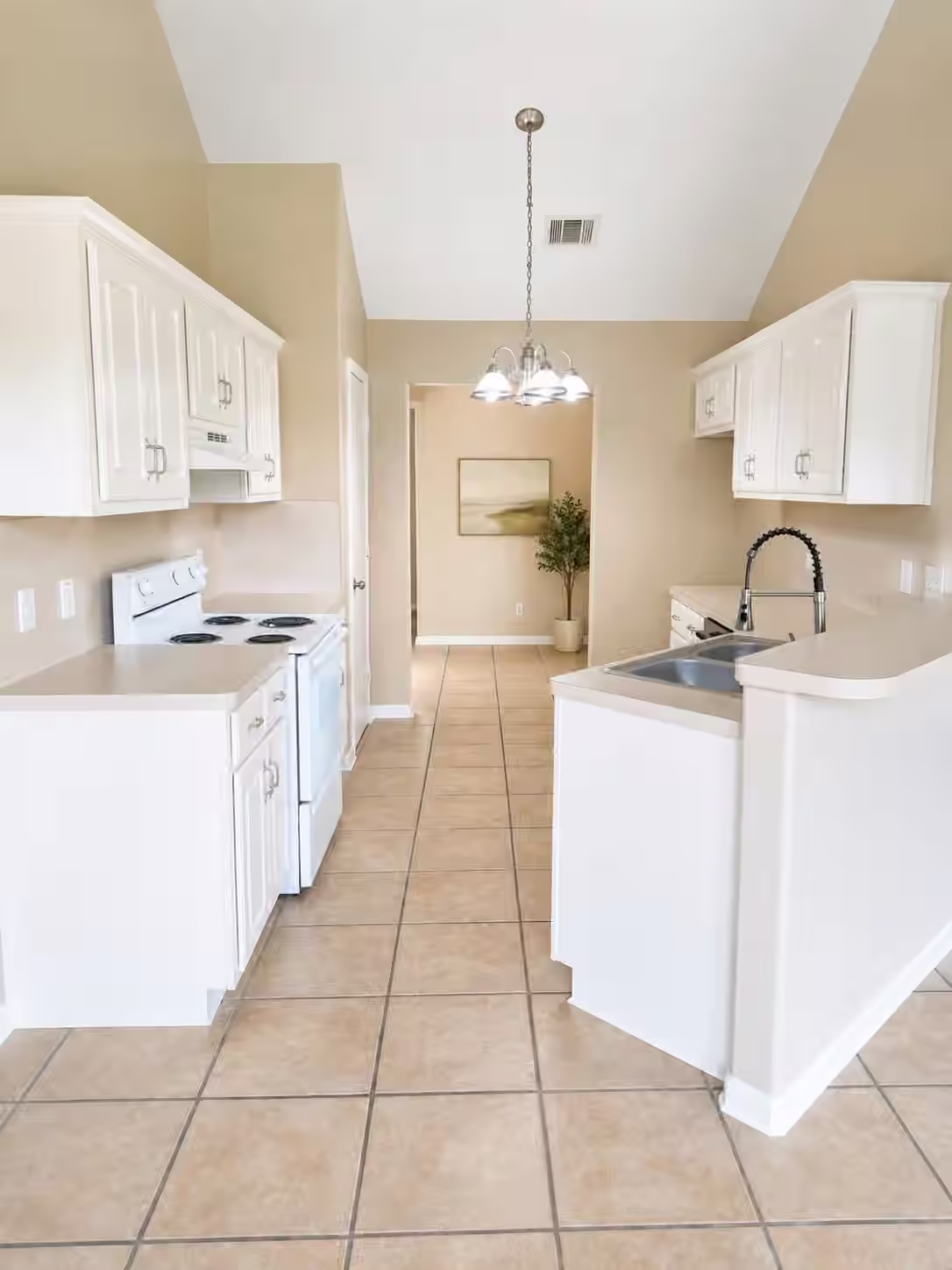 Photo 7 of 9122 Yellowfin Circle, Texas City, TX