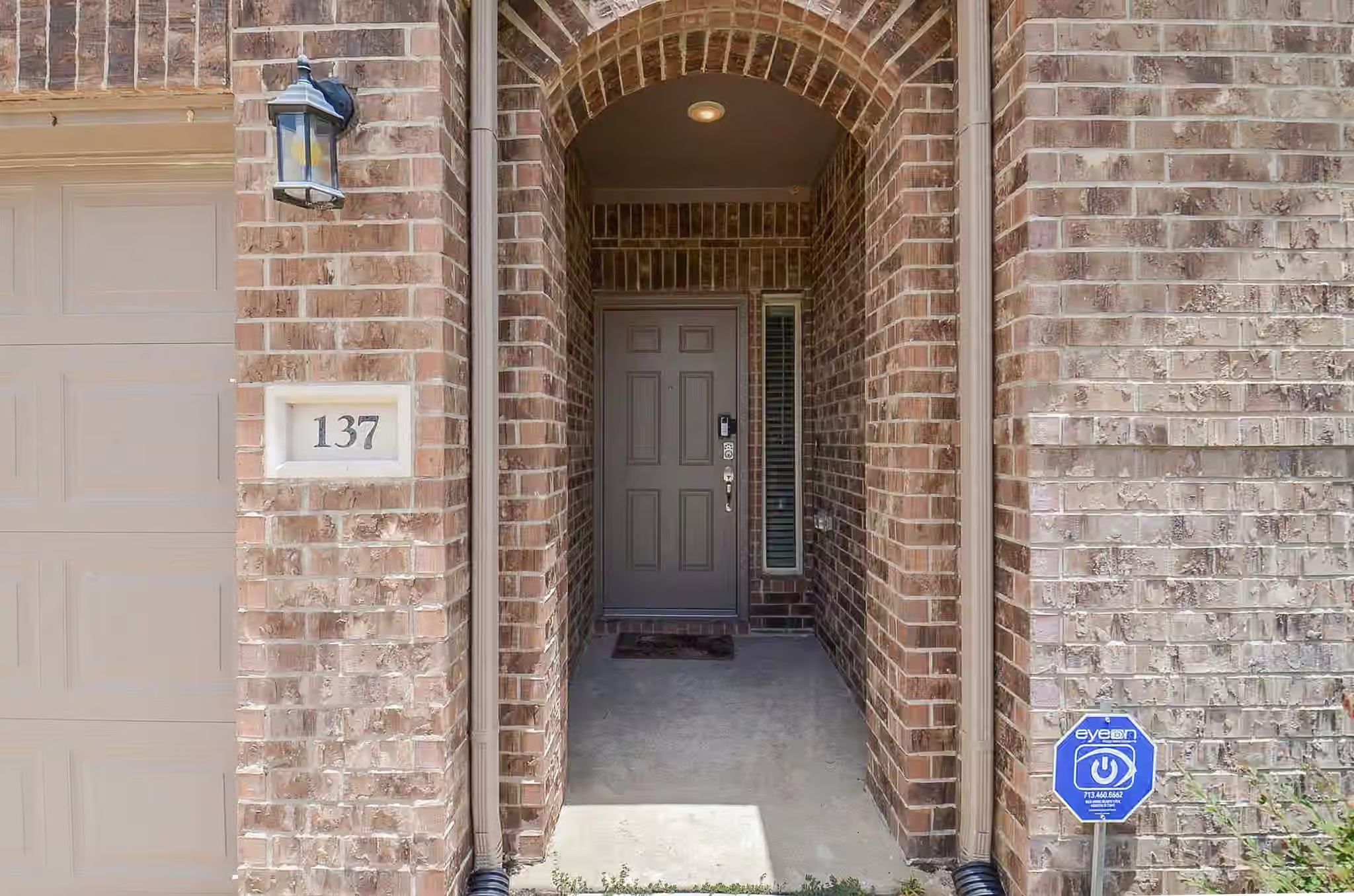 Photo 3 of 137 Eliana Shores Drive, Katy, TX