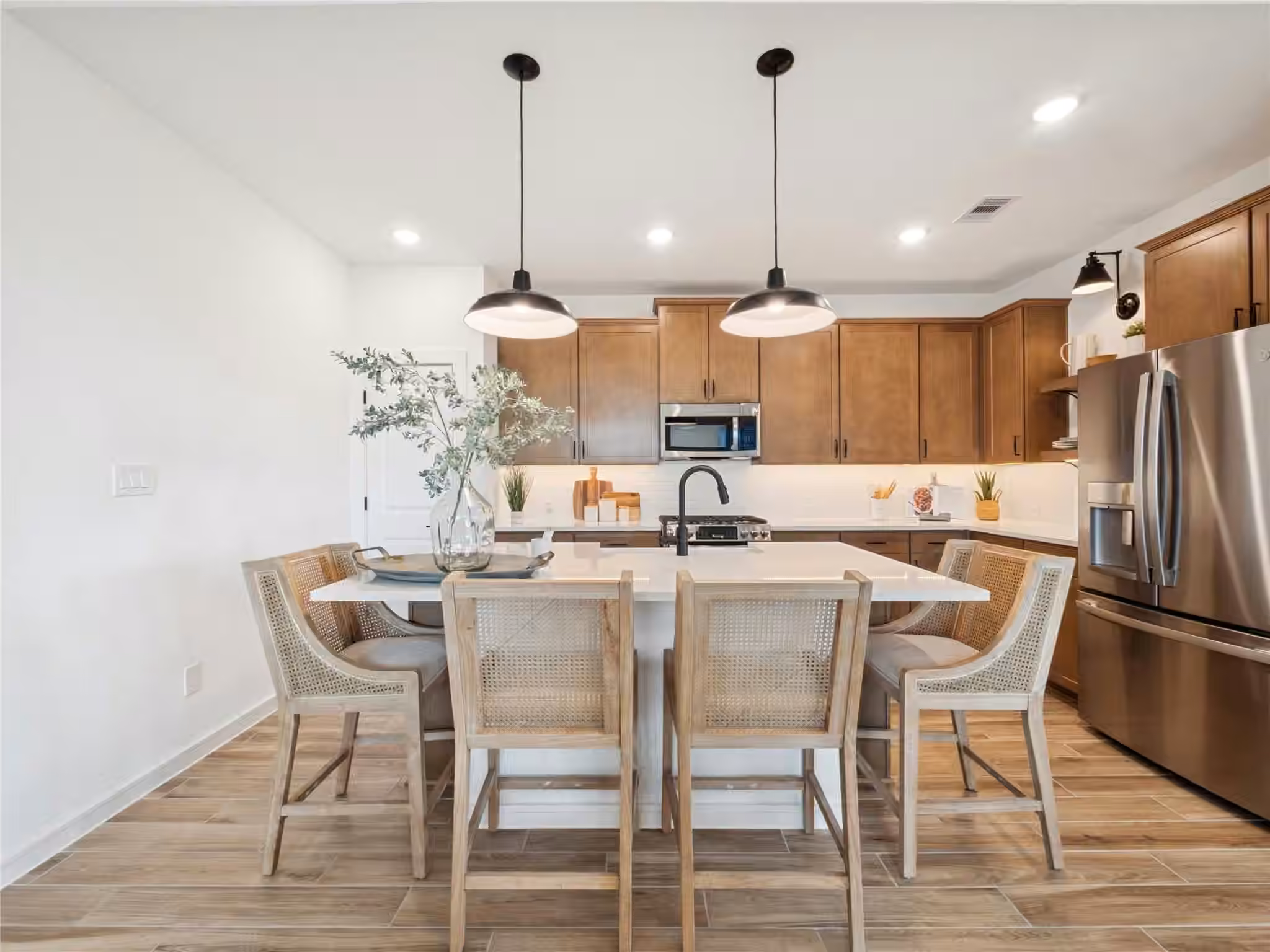 Photo 7 of 510 Barnier Street, Montgomery, TX