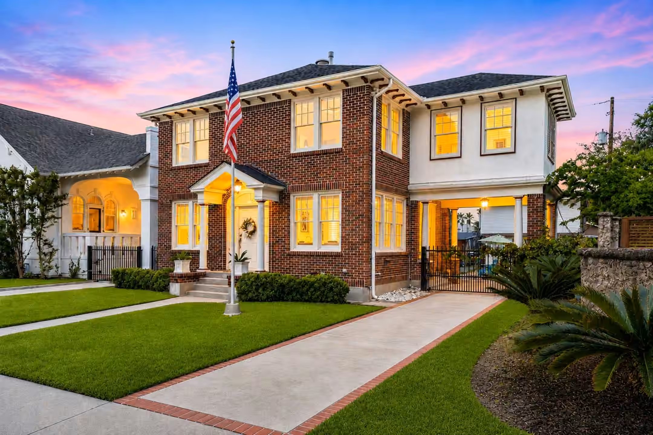 Photo 2 of 1606 Rosenberg Street, Galveston, TX