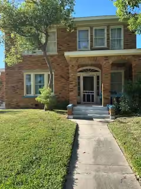 Photo 2 of 1628 46th Street, Galveston, TX