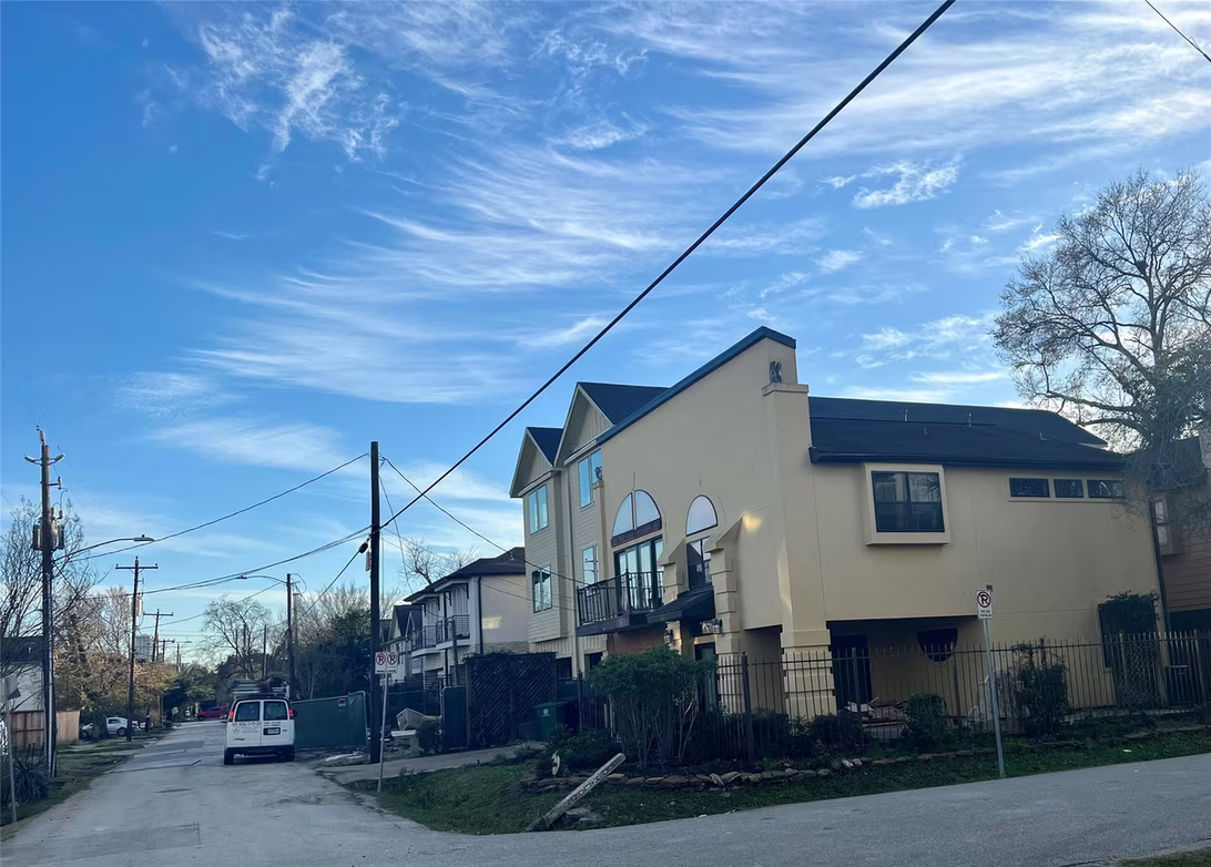 Photo 3 of 417 Malone Street, Houston, TX