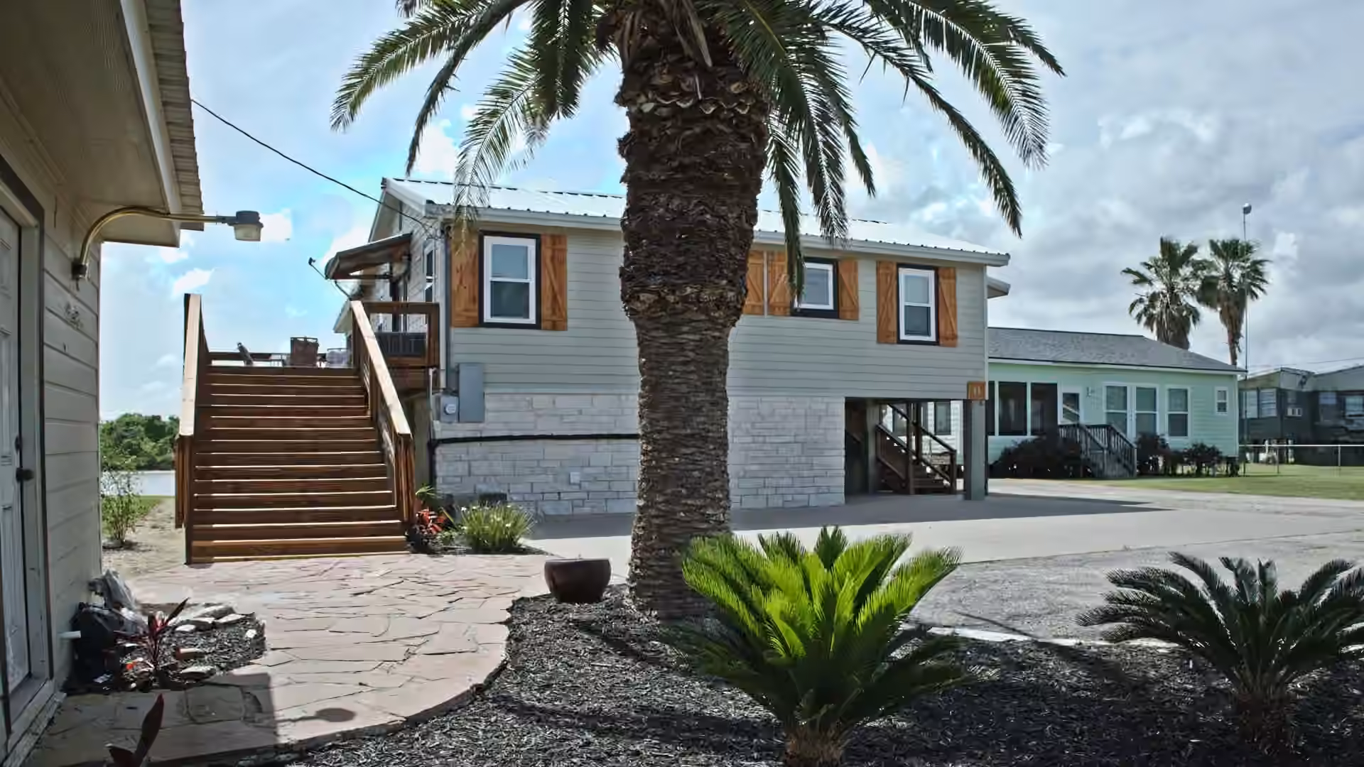 Photo 2 of 43 PR 670, Matagorda, TX