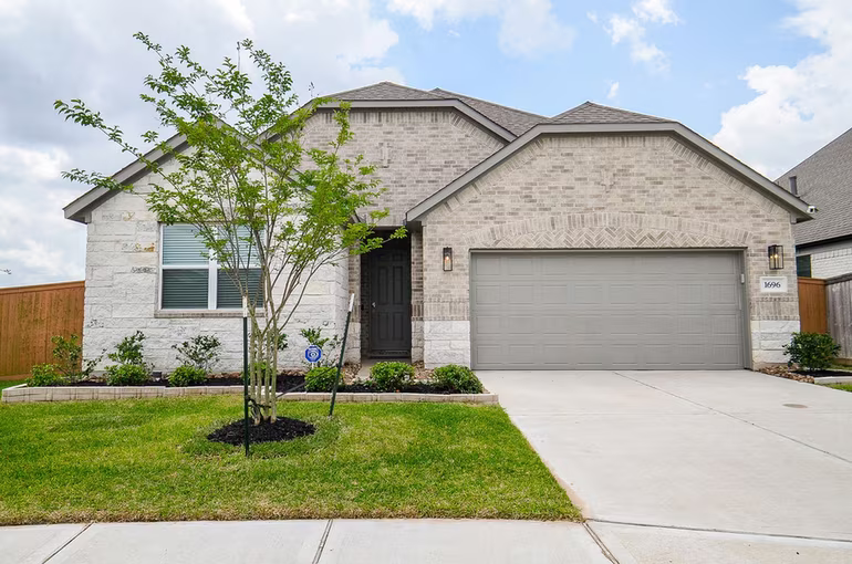 Photo 3 of 1696 Daylight Lake Drive, Katy, TX