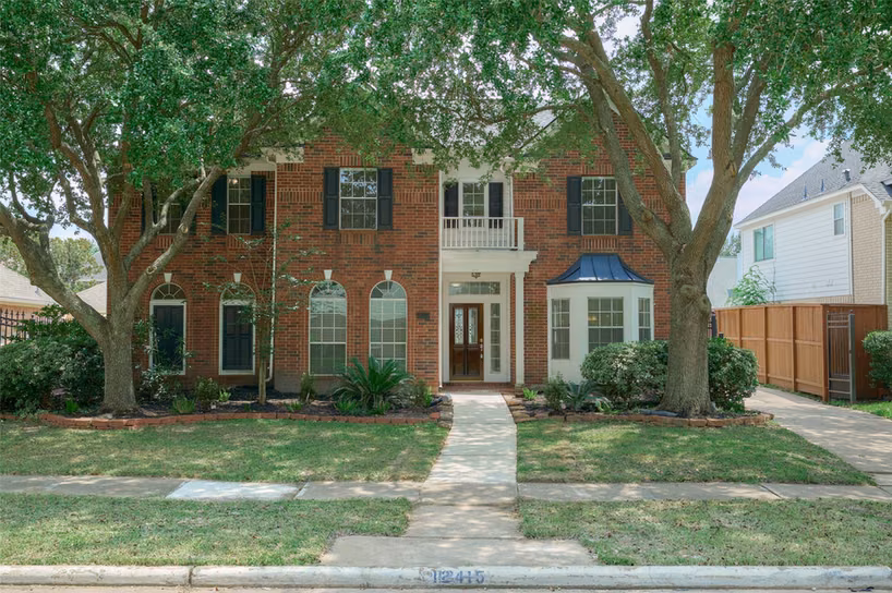 Photo of 12415 Shadowknoll Drive, Houston, TX