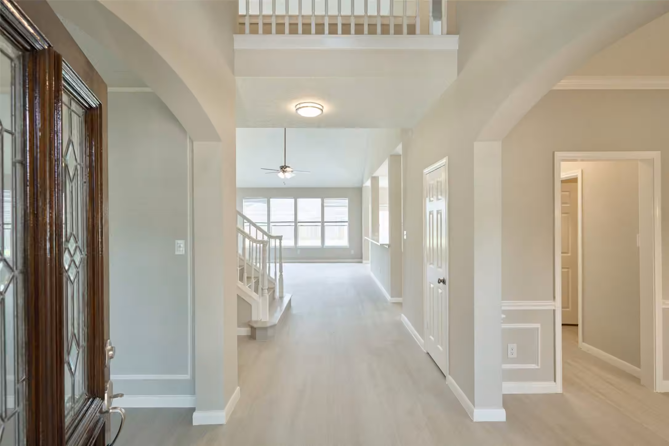 Photo 2 of 12415 Shadowknoll Drive, Houston, TX
