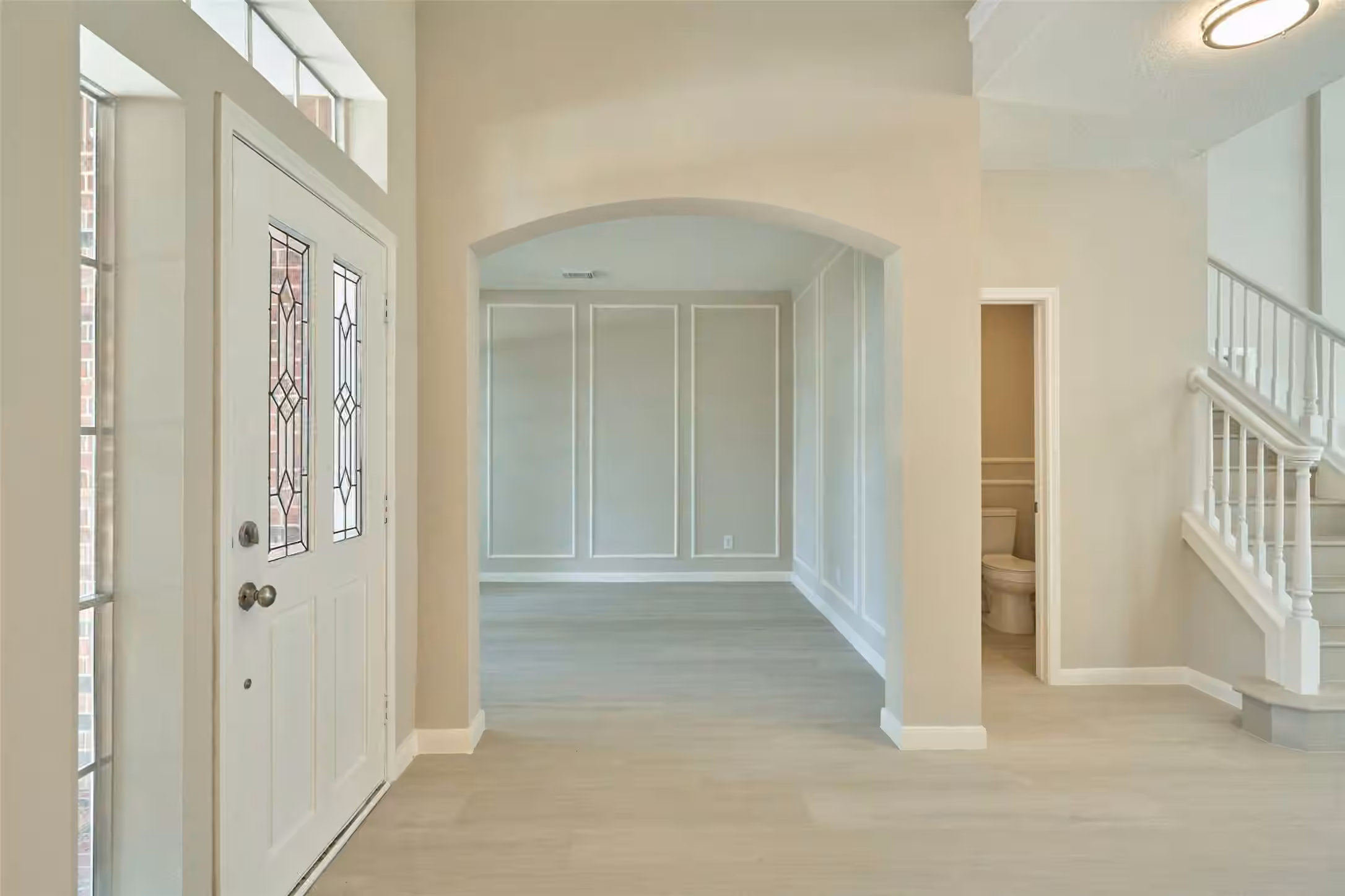 Photo 6 of 12415 Shadowknoll Drive, Houston, TX