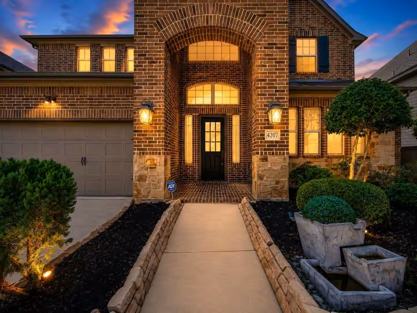 Photo 2 of 4207 Reagan Ridge Court, Richmond, TX