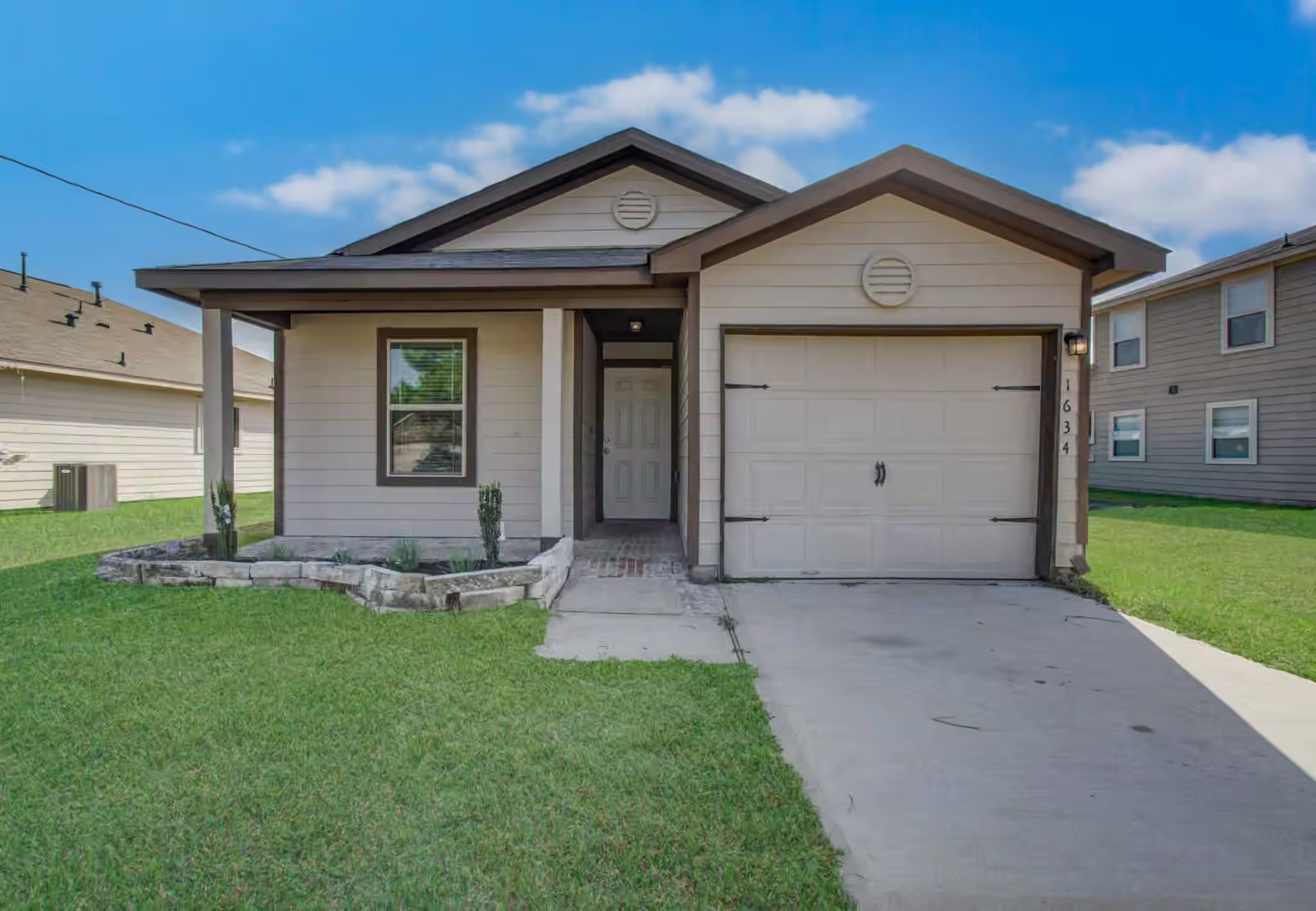 Photo of 1634 Road 5102, Cleveland, TX 77327
