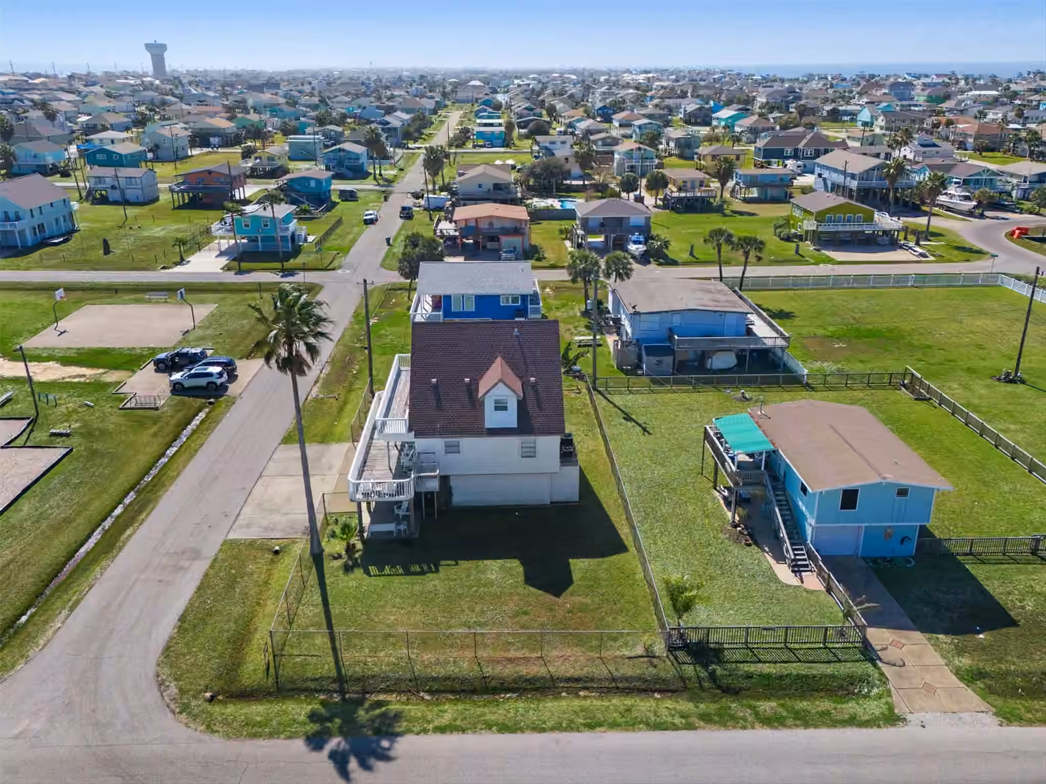 Photo 5 of 4022 Mason Drive, Galveston, TX