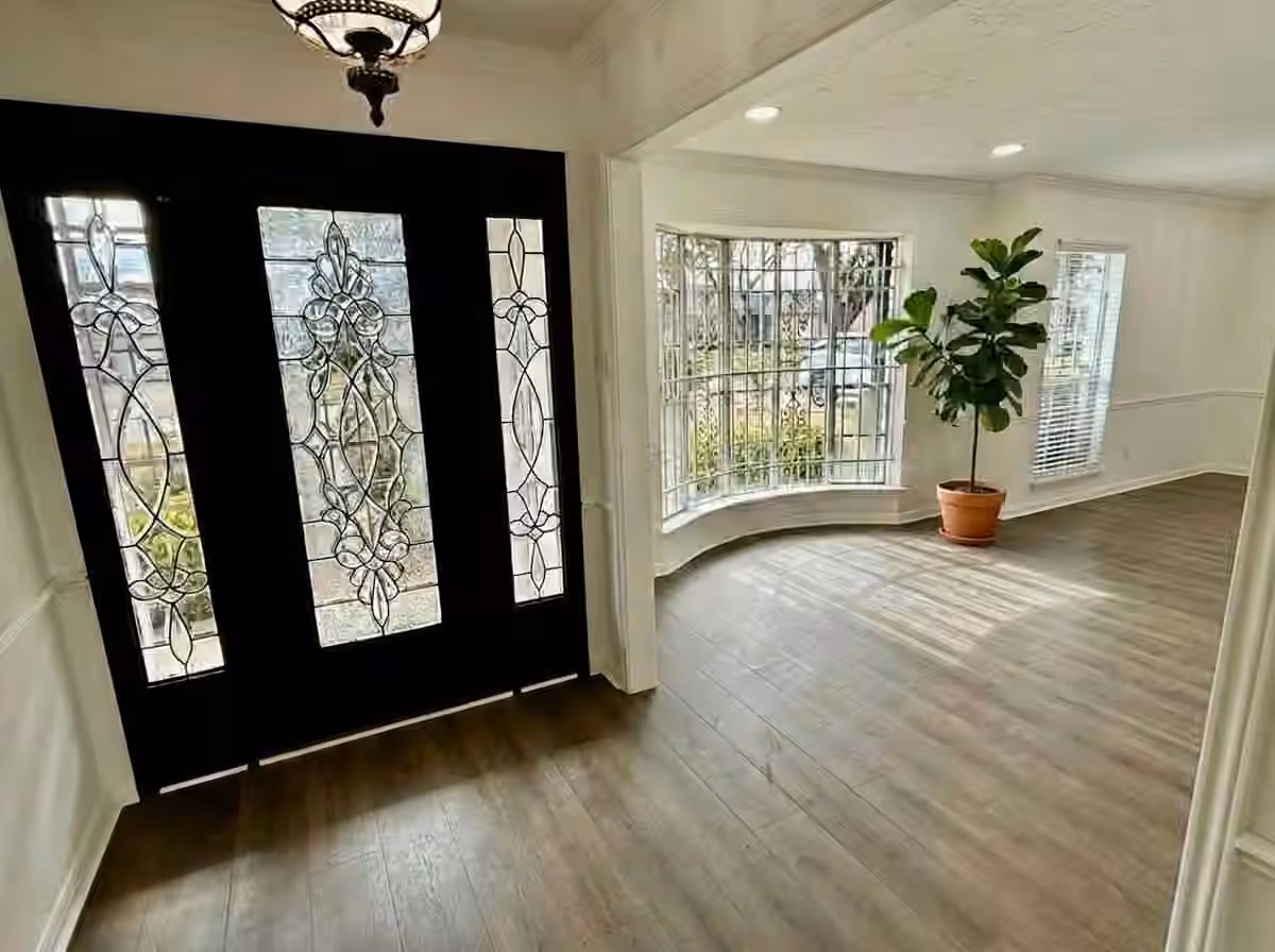 Photo 5 of 12834 Glenwolde Drive, Houston, TX