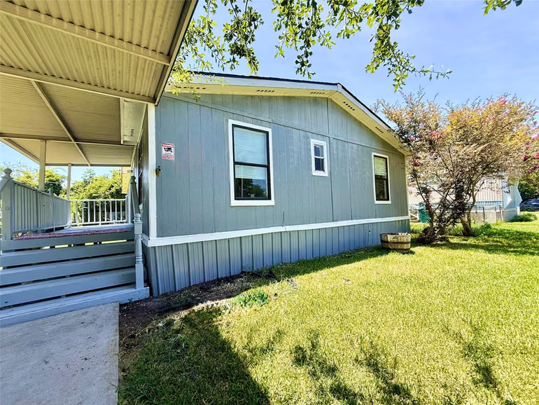 Photo of 1014 Tealway Drive, Pasadena, TX 77504