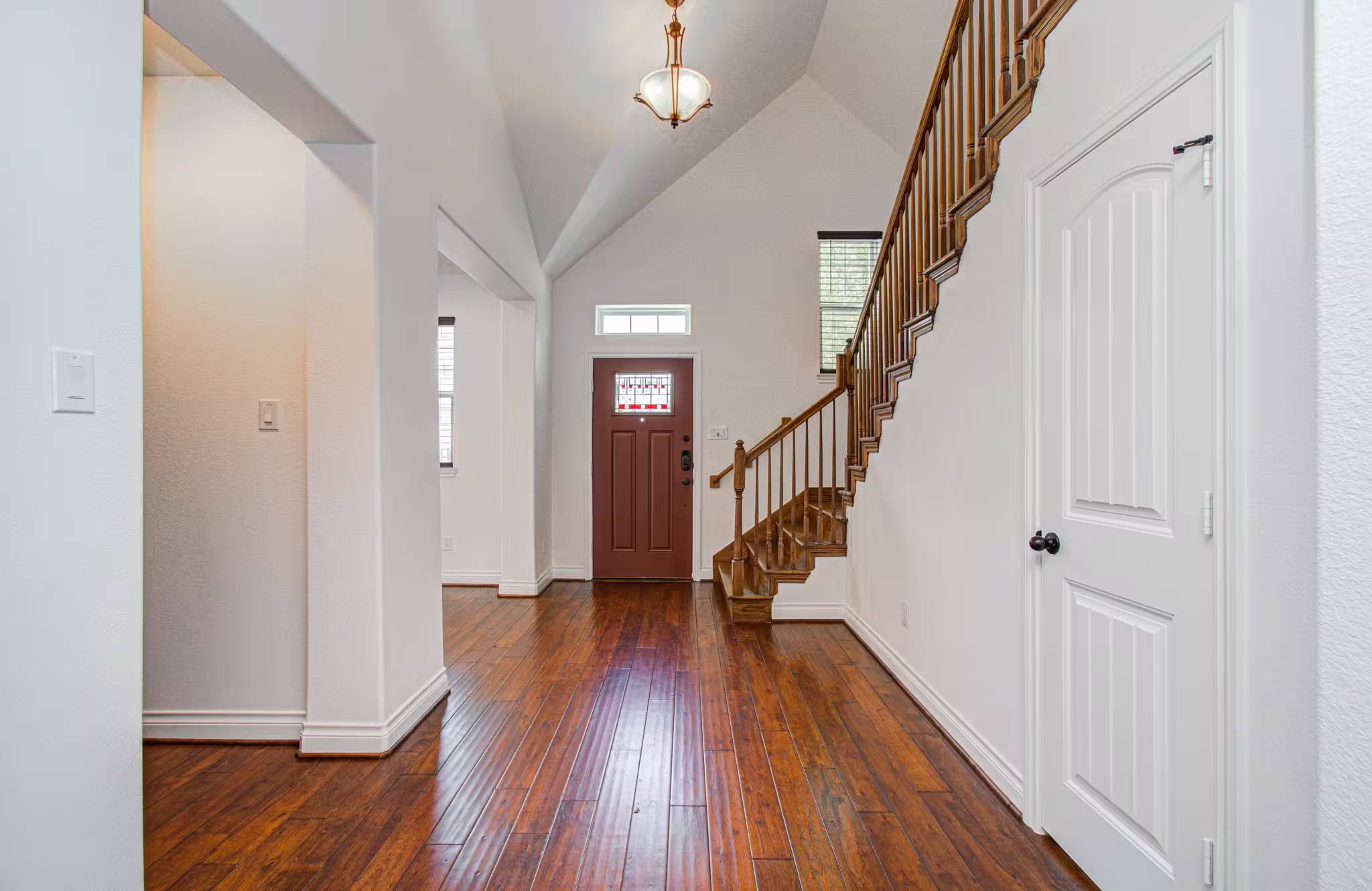 Photo 4 of 6621 N Main Street, Houston, TX