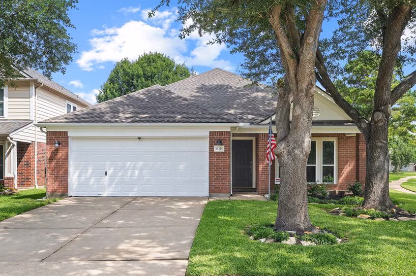 Photo 4 of 15335 Misty Dawn Trail, Cypress, TX