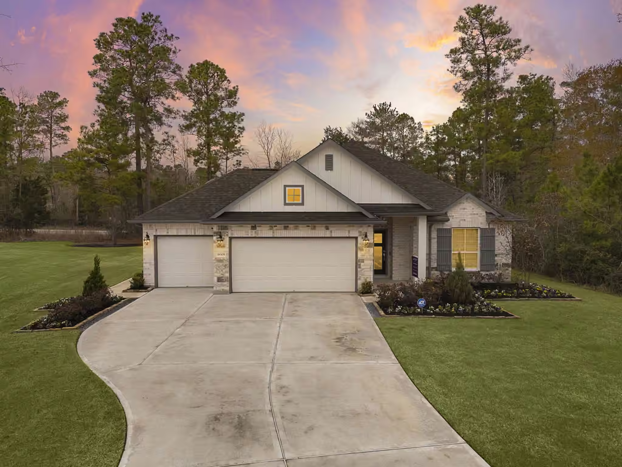 Photo of 18309 Alana Nell Court, Willis, TX