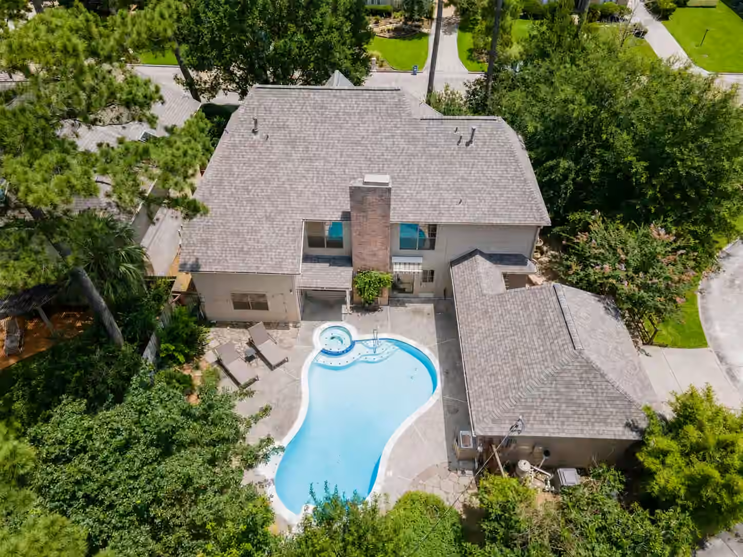 Photo 3 of 8412 Hidden Trail Lane, Spring, TX