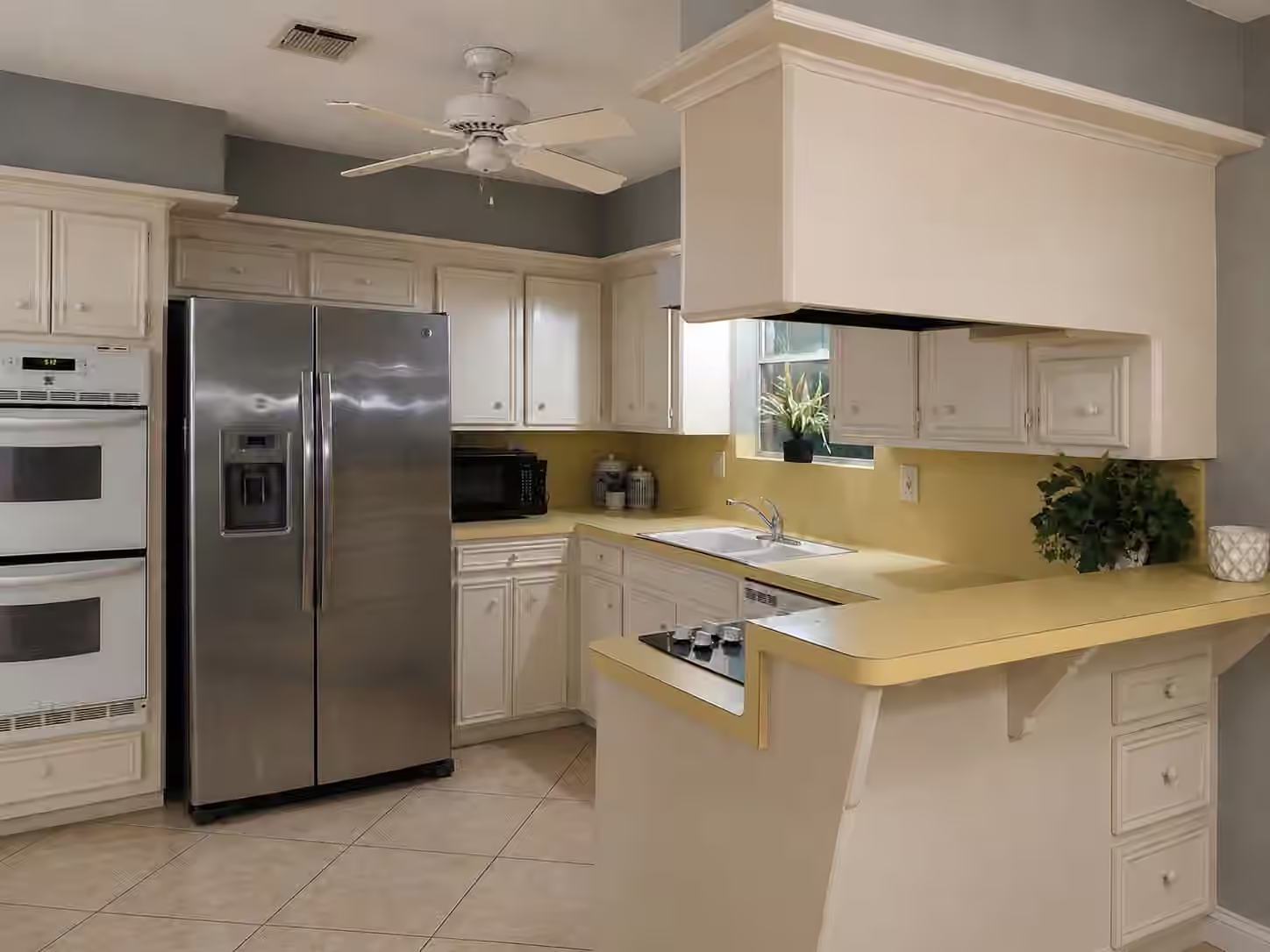 Photo 7 of 12027 Paradise Valley Drive, Houston, TX