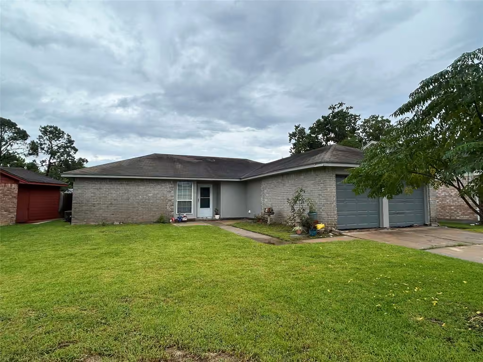 Photo 2 of 17311 Heritage Bay Drive, Webster, TX